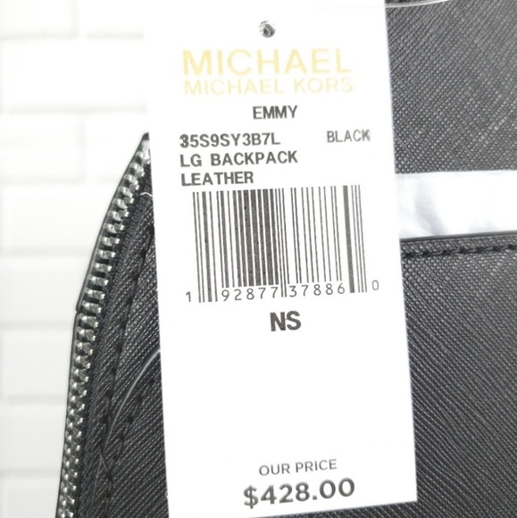 💕LAST ONE💕 Michael Kors Black Emmy Backpack - Picture 4 of 4